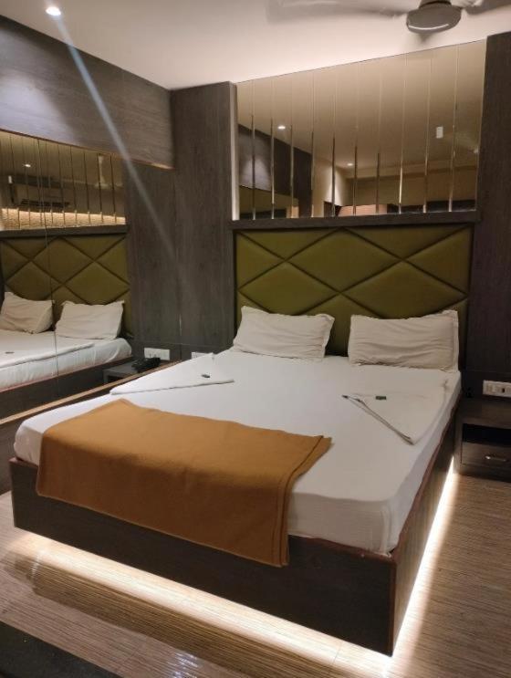 فندق Sahara Lodging & Boarding Mira-Bhayandar المظهر الخارجي الصورة